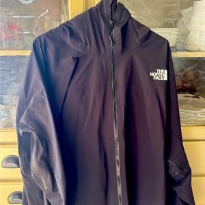 Men’s Summit Series Superior FUTURELIGHT™ Jacket
XXL
Never worn
No Tags